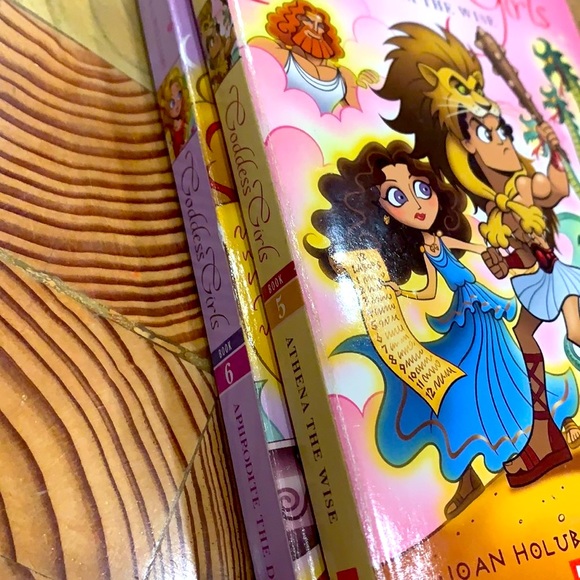 Goddess Girls Books - Picture 2 of 6